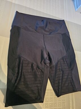 Women's Oraki High-Waist Black Athletic Bike Shorts